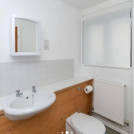Bright, Nice Interior, Close To The City, 2 Bedroom Apartment London Exterior photo